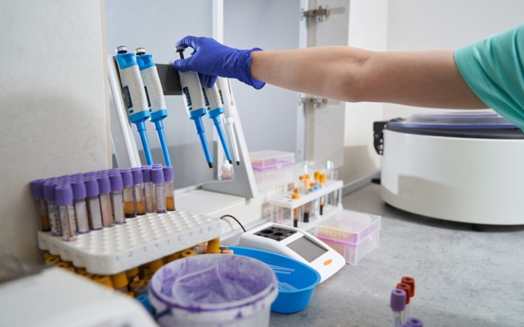 in-house-laboratory-for-urgent-care